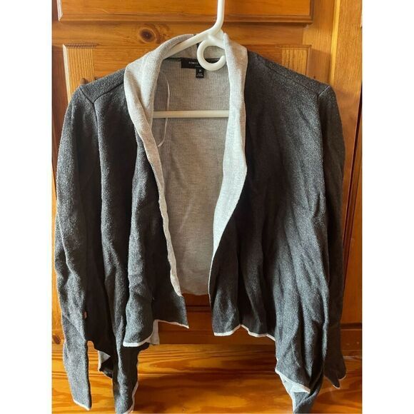 Sweaters x2 - Picture 4 of 7